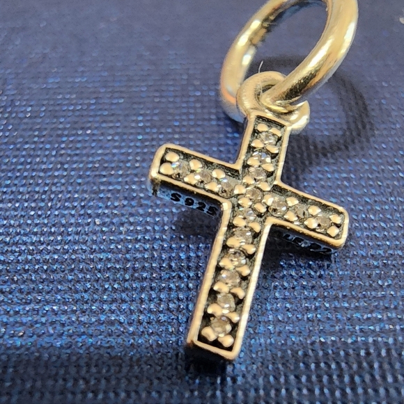 Pandora Sparkling Cross Dangle Charm - Picture 5 of 9